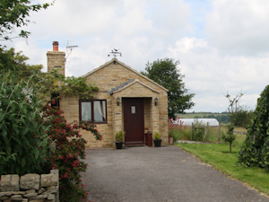 Elm Croft Cottage Self Catering Accommodation edge of Peak District