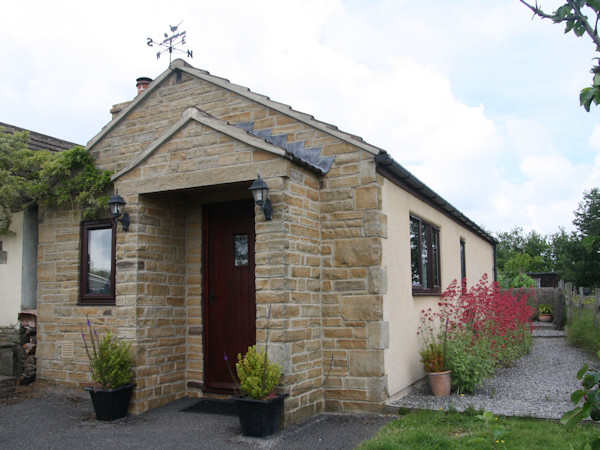 Elm Croft Cottage front